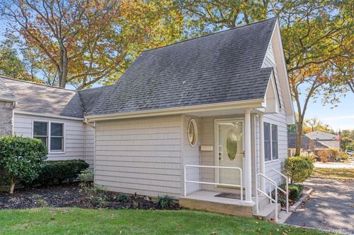 319 Elwood Rd, East Northport, NY, 11731-2217 | Card Image