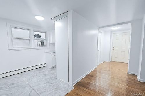 308 40th St, Lindenhurst, NY, 11757-2706 | Card Image