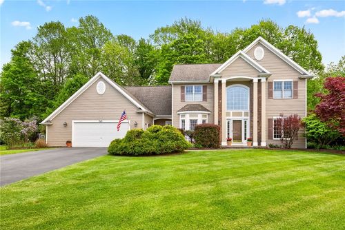 745 Hailey Dr, Webster, NY, 14580-4053 | Card Image