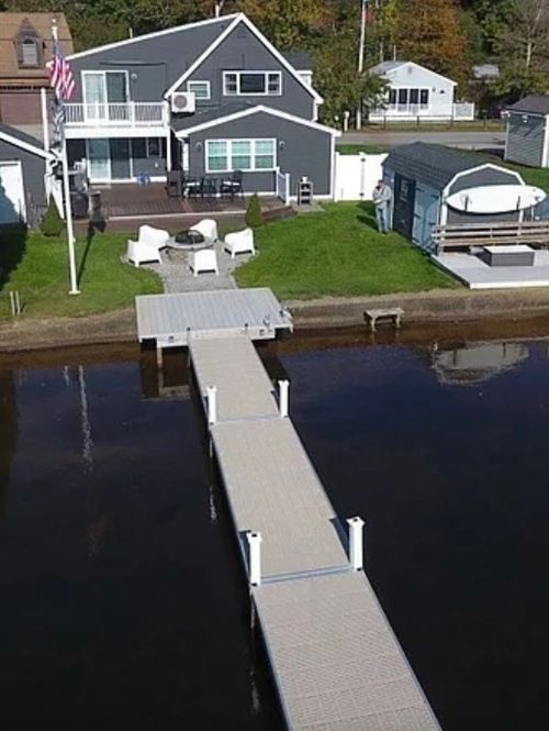 17 Lake St, Halifax, MA, 02338-1138 | Card Image