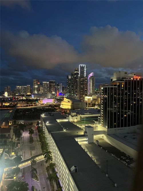 2606-1750 N Bayshore Dr, Miami, FL, 33132-3203 | Card Image