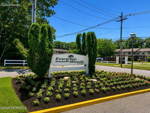 94-94 Belinda Ct, Brick, NJ, 08724-7102 | Card Image
