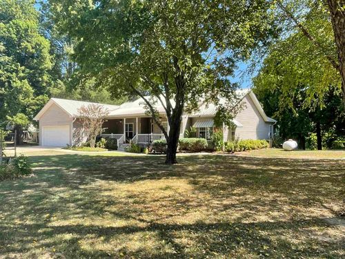 835 Sunset Valley Dr, Mountain View, AR, 72560-8701 | Card Image