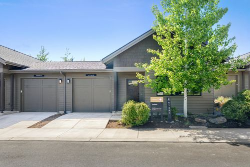 28-61261 Tetherow Dr, Bend, OR, 97702-3732 | Card Image