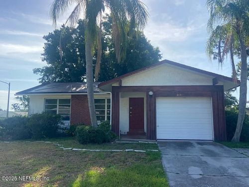 819 Helmsman Way, Palm Harbor, FL, 34685-1618 | Card Image