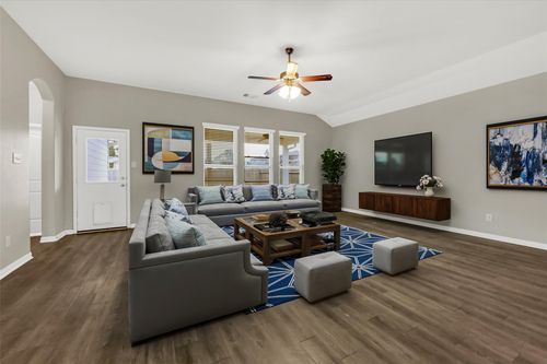 2509 Holly Laurel Mnr, Conroe, TX, 77304-5186 | Card Image