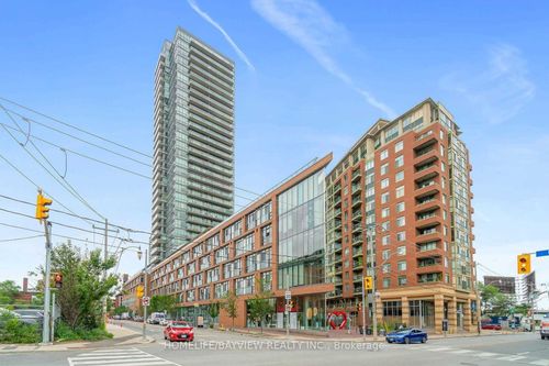 1106-33 Mill St, Toronto, ON, M5A3R3 | Card Image