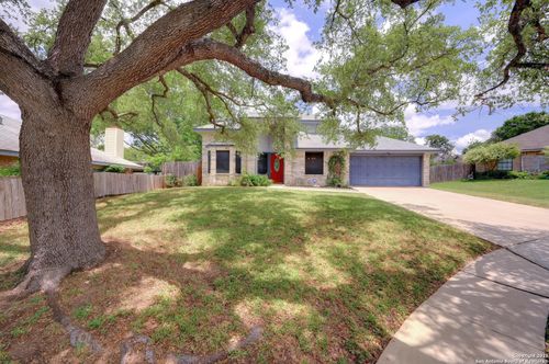 11406 Forest Elf, Live Oak, TX, 78233-4362 | Card Image