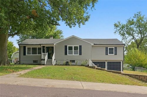 10131 E 79th Ter, Raytown, MO, 64138-2142 | Card Image