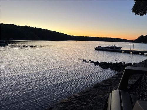 8 Woodsia Rd, Saunderstown, RI, 02874-2361 | Card Image