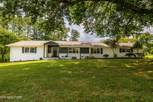 2000 Eastwood Drive, Maryville, TN, 37803 | Card Image