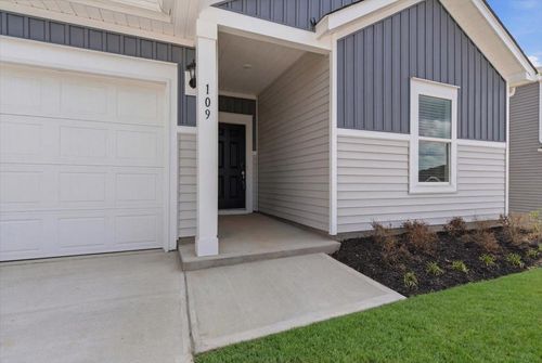 109 Milo Rd, Spartanburg, SC, 29306-7205 | Card Image
