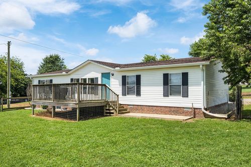594 Governor Hall Rd, Castalian Springs, TN, 37031-4747 | Card Image