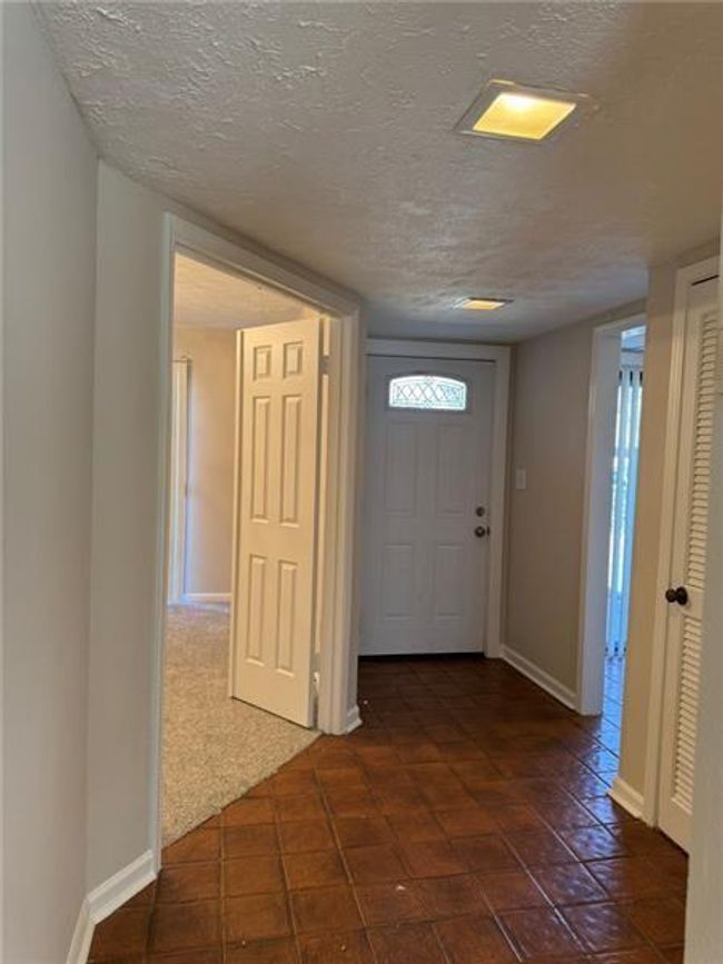 731 Hanover Ln Se, Condo with 3 bedrooms, 3 bathrooms and 2 parking in Marietta GA | Image 5