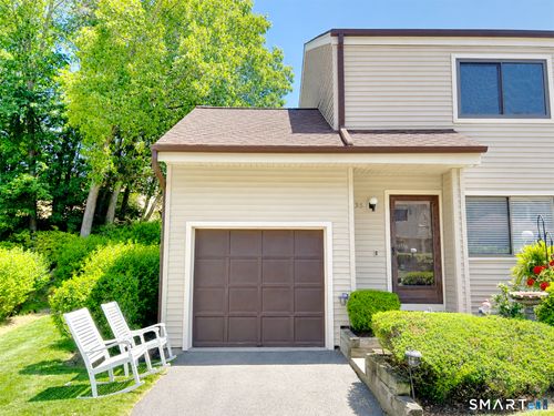 35-35 Deer Run, Bethel, CT, 06801-1463 | Card Image