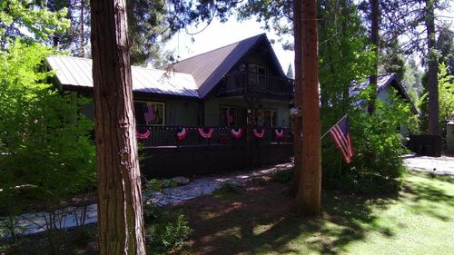 320 Airport Road, Trinity Center, CA, 96091 | Card Image