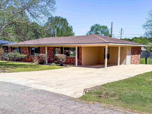 1104 Locust St, Beebe, AR, 72012-2742 | Card Image