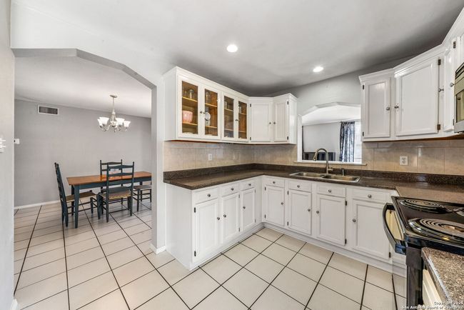 57 Gateway Dr, House other with 4 bedrooms, 2 bathrooms and null parking in Poteet TX | Image 12