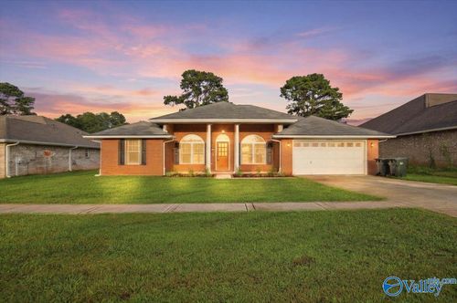 5009 Old Railroad Bed Rd, Harvest, AL, 35749-9230 | Card Image
