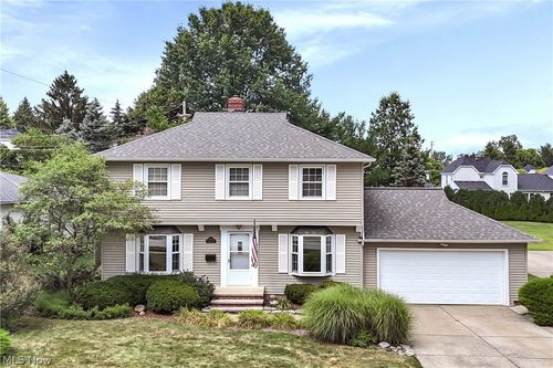 22424 Sunnyhill Dr, Rocky River, OH, 44116-3726 | Card Image