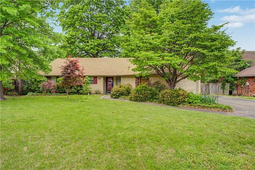 1434 Buena Vista Circle, Springdale, AR, 72762 | Card Image