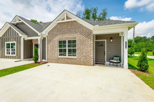 2599 Bannerman Ln, Chattanooga, TN, 37421-5521 | Card Image