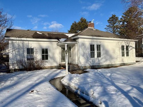 1924 Main Street, Stevens Point, WI, 54481 | Card Image