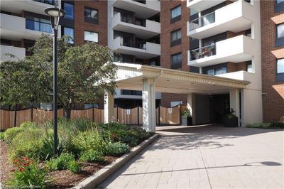 104 - 260 Sheldon Ave N, Home with 2 bedrooms, 1 bathrooms and 1 parking in Kitchener ON | Image 3