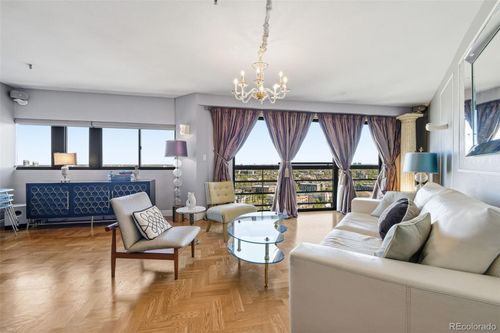 2006-100 Park Avenue, Denver, CO, 80205 | Card Image