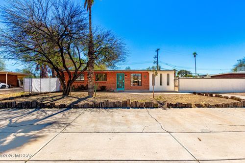 6426 E Calle Herculo, Tucson, AZ, 85710-5313 | Card Image