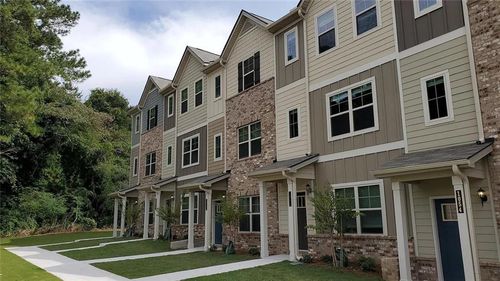 55a-1055 Bayrose Cir, Atlanta, GA, 30344-1678 | Card Image