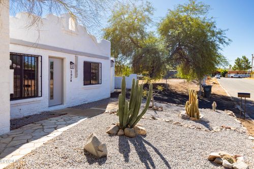 3030 N 2nd Ave, Tucson, AZ, 85705-4602 | Card Image