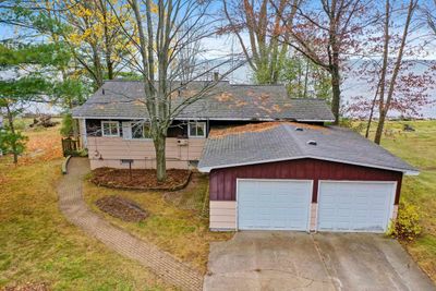 N2564 Shore Drive, House other with 3 bedrooms, 2 bathrooms and null parking in PESHTIGO WI | Image 1