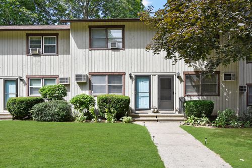 apt-13-268 Divinity St, Bristol, CT, 06010-6024 | Card Image