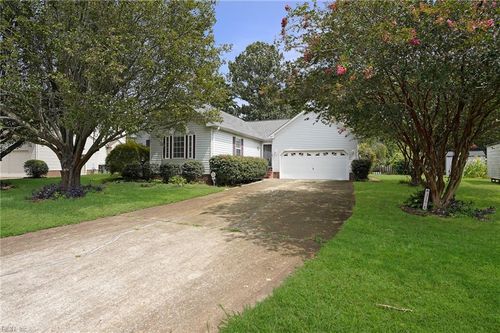 317 Manning Ln, Hampton, VA, 23666-5023 | Card Image