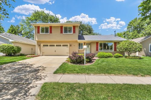 613 Crestview Dr, Champaign, IL, 61822-7314 | Card Image