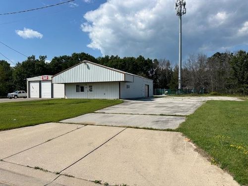 148 Evergreen Road, Oconto, WI, 54153 | Card Image