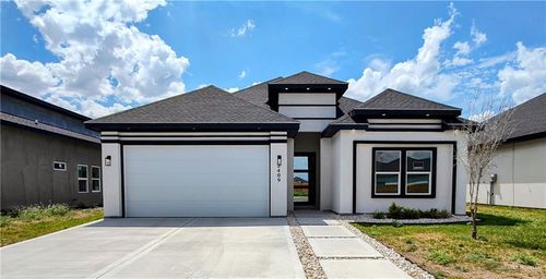2409 N Woody St, Edinburg, TX, 78541-1424 | Card Image