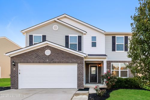 6797 Brittany Oak Dr, Louisville, KY, 40229-3089 | Card Image