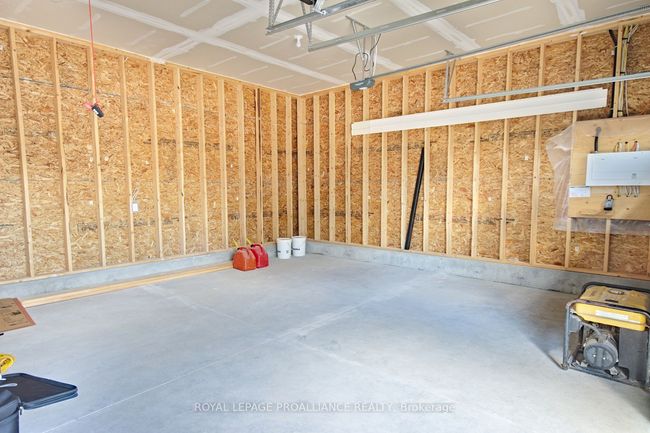 0 Squire Rd, House other with 3 bedrooms, 2 bathrooms and 6 parking in Springbrook ON | Image 29