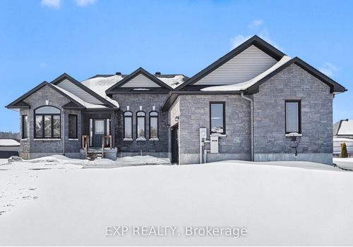 3512 Crosswind Cres, Osgoode, ON, K0A2W0 | Card Image