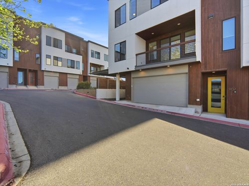 unit-901-102 Tendick, San Antonio, TX, 78209-7104 | Card Image