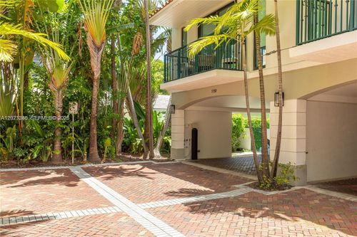 10-1150 98th St, Bay Harbor Islands, FL, 33154-1717 | Card Image