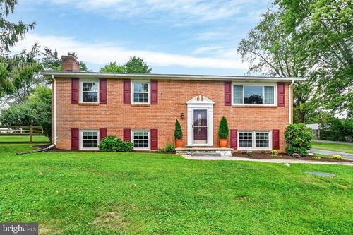 1906 Suffolk Rd, Finksburg, MD, 21048-1629 | Card Image