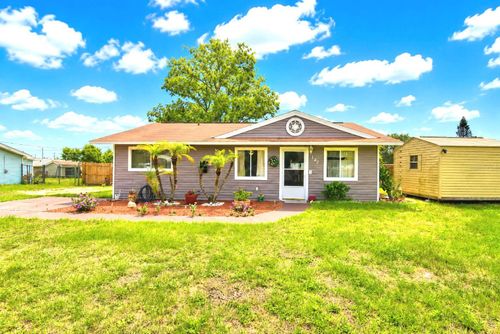 142 Martha Dr, Lake Wales, FL, 33898-5130 | Card Image