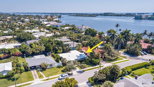 8 Wellesley Dr, Lake Worth Beach, FL, 33460-6302 | Card Image