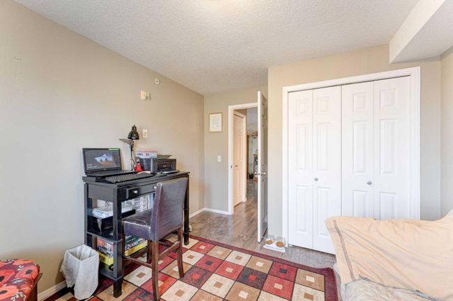 8429 - 304 Mackenzie Way Sw, Home with 2 bedrooms, 2 bathrooms and 2 parking in Airdrie AB | Image 24