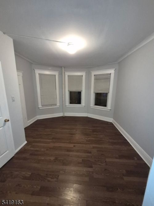 51 Lincoln Pl, Irvington, NJ, 07111-5472 | Card Image