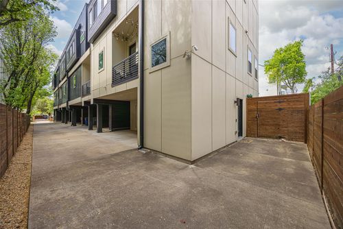 apt-d-5615 Bryan Pkwy, Dallas, TX, 75206-8171 | Card Image