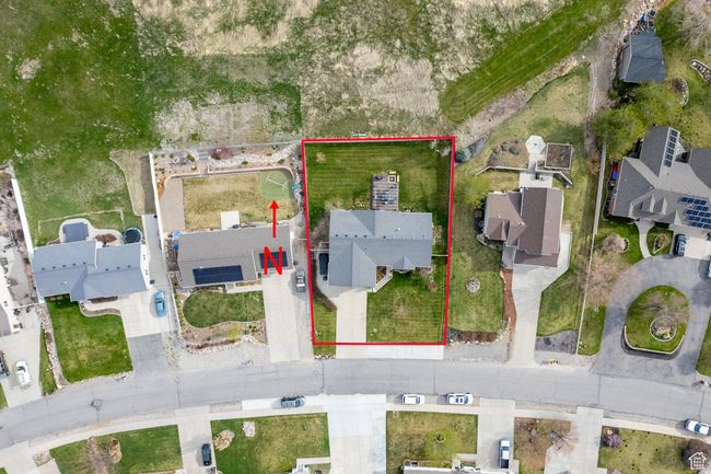 Aerial view with a residential view | Image 39